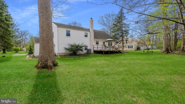 138 WOODLAND DR, Montgomeryville, PA 18936