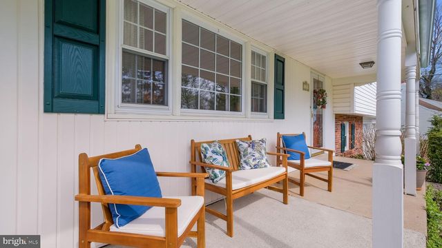 138 WOODLAND DR, Montgomeryville, PA 18936