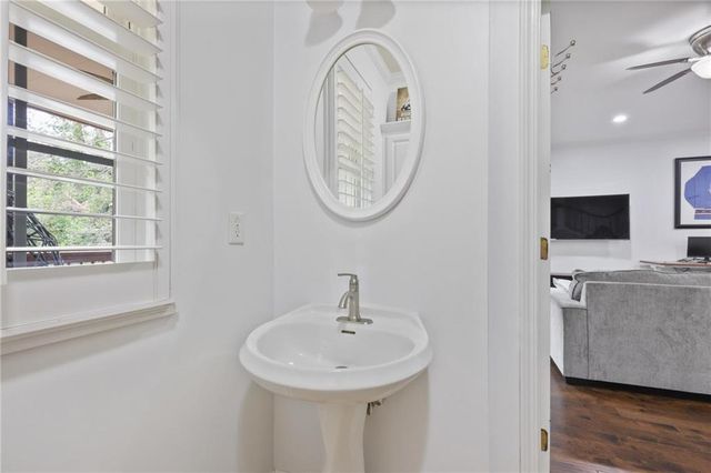 1534 Donaldson Park Drive NE 10, Atlanta, GA 30319