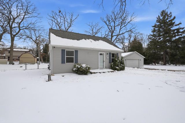 N9158 Hickory STREET, East Troy, WI 53120
