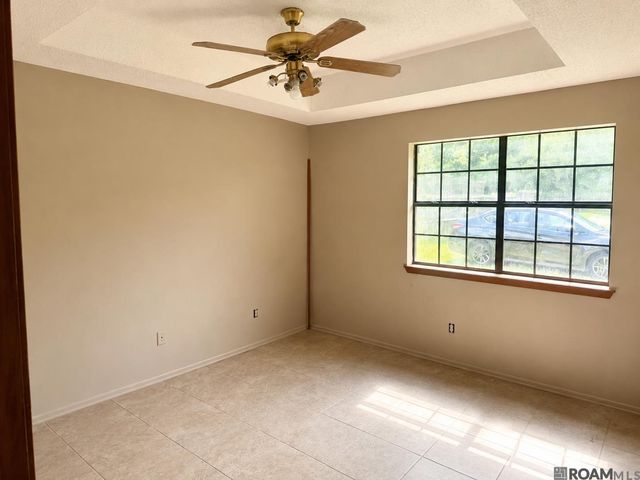 7490 W Driftwood Dr, Ventress, LA 70783