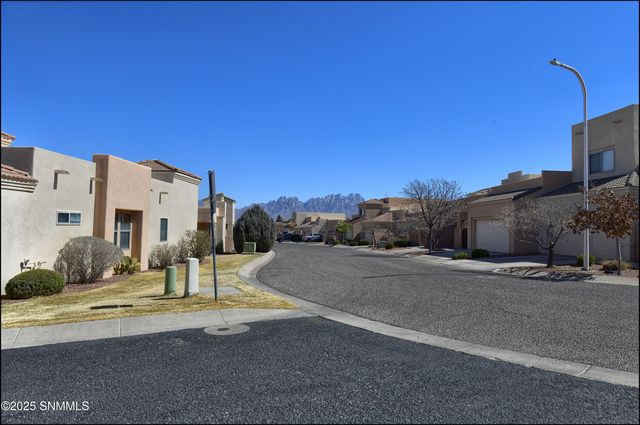 2403 Elena Way 2403, Las Cruces, NM 88011