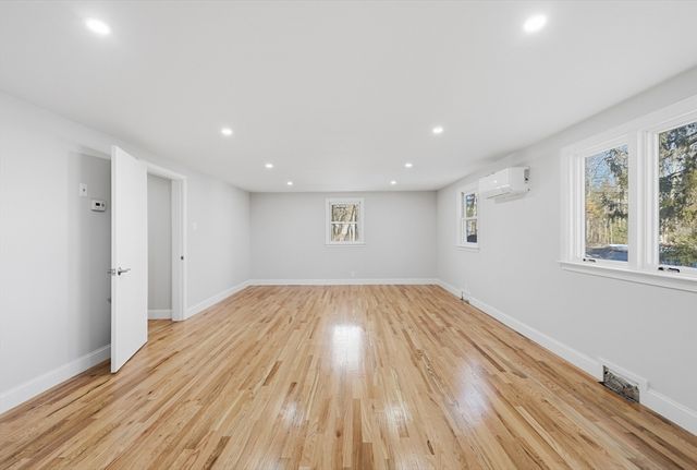 76 Beaver Brook Road, Westford, MA 01886