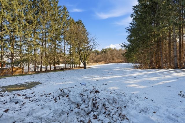 76 Beaver Brook Road, Westford, MA 01886