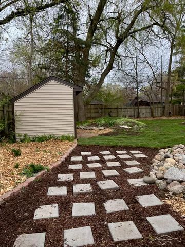 3813 Waldo Avenue, Midland, MI 48640