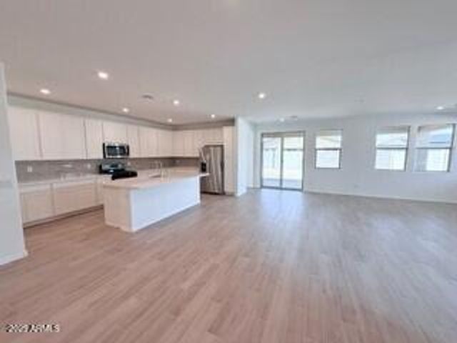 19014 W STELLA Avenue, Waddell, AZ 85355