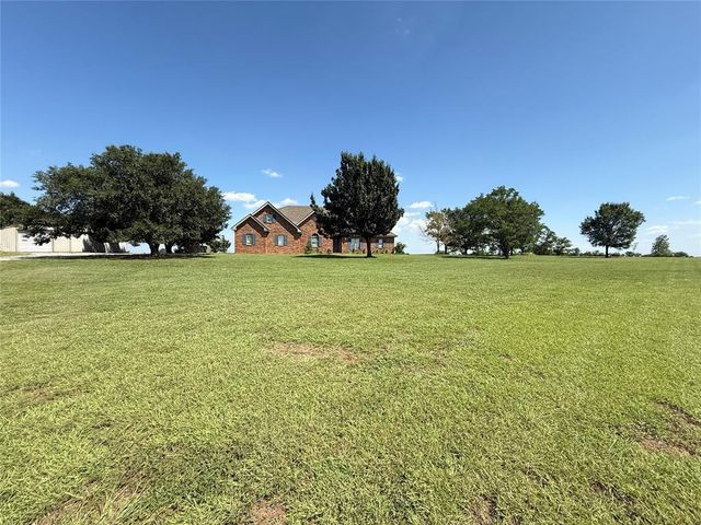 9217 N Van Buren Street, Enid, OK 73703