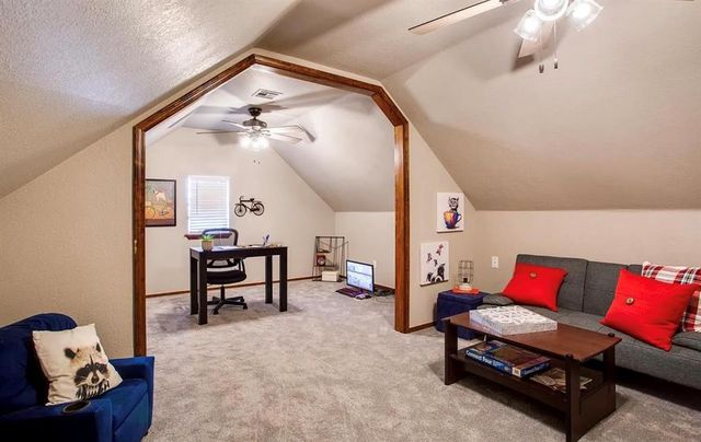 9217 N Van Buren Street, Enid, OK 73703