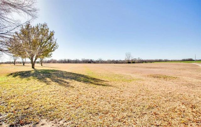 9217 N Van Buren Street, Enid, OK 73703