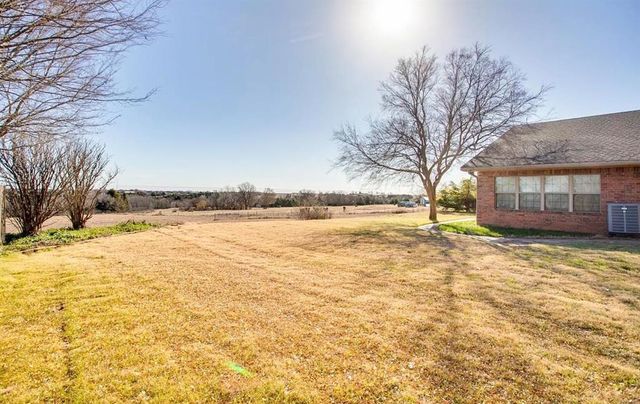 9217 N Van Buren Street, Enid, OK 73703