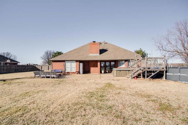 9217 N Van Buren Street, Enid, OK 73703