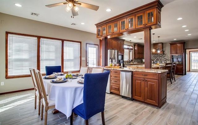 9217 N Van Buren Street, Enid, OK 73703