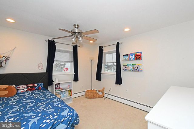 2835 BOWMAN AVE, Bensalem, PA 19020