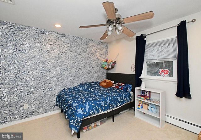 2835 BOWMAN AVE, Bensalem, PA 19020