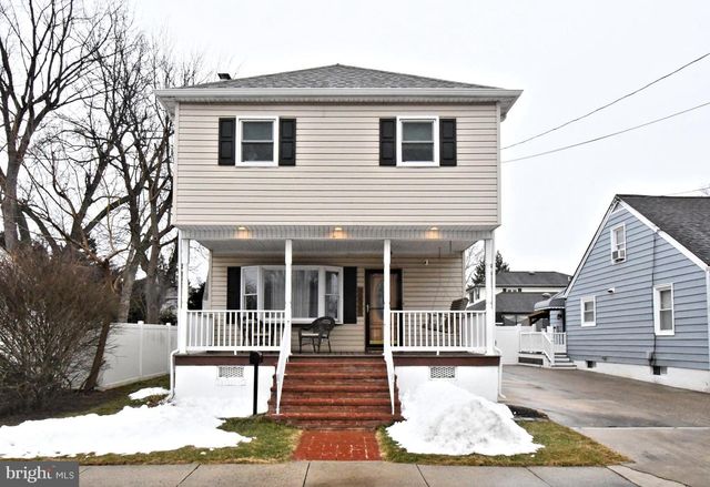 2835 BOWMAN AVE, Bensalem, PA 19020