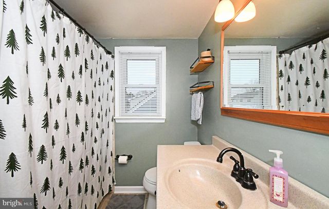 2835 BOWMAN AVE, Bensalem, PA 19020