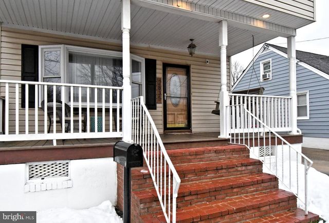 2835 BOWMAN AVE, Bensalem, PA 19020