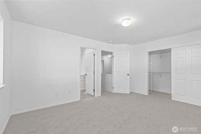 2707 S 268th Place, Kent, WA 98032