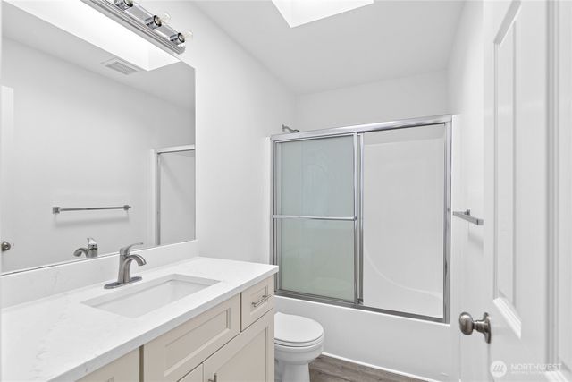 2707 S 268th Place, Kent, WA 98032