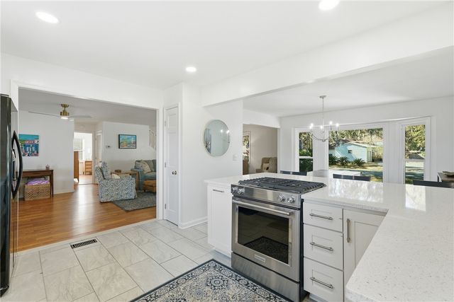 87 Marsh Oak Drive, Brunswick, GA 31525