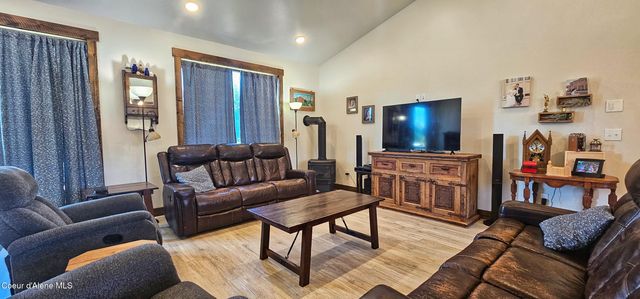 88 Airport Rd, Moyie Springs, ID 83845