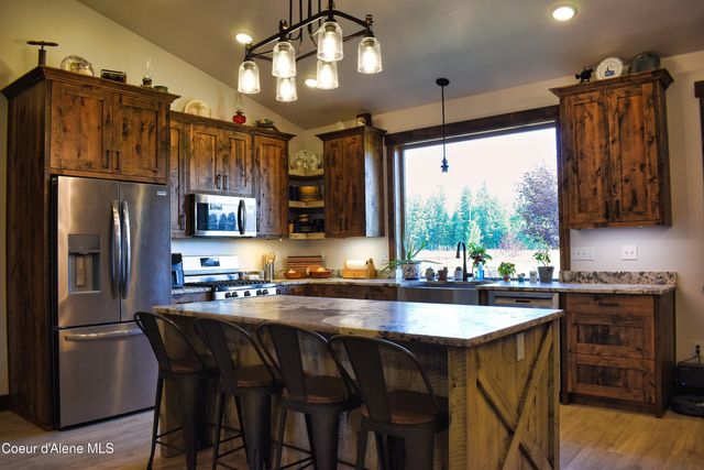 88 Airport Rd, Moyie Springs, ID 83845