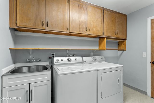 6601 W Lincoln Ave, Yakima, WA 98908