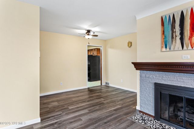 6601 W Lincoln Ave, Yakima, WA 98908