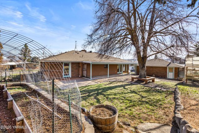 6601 W Lincoln Ave, Yakima, WA 98908