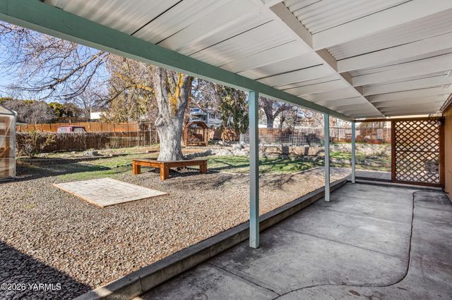 6601 W Lincoln Ave, Yakima, WA 98908