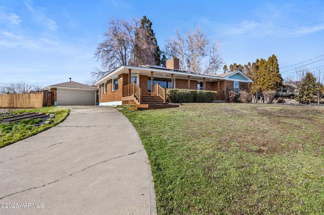 6601 W Lincoln Ave, Yakima, WA 98908
