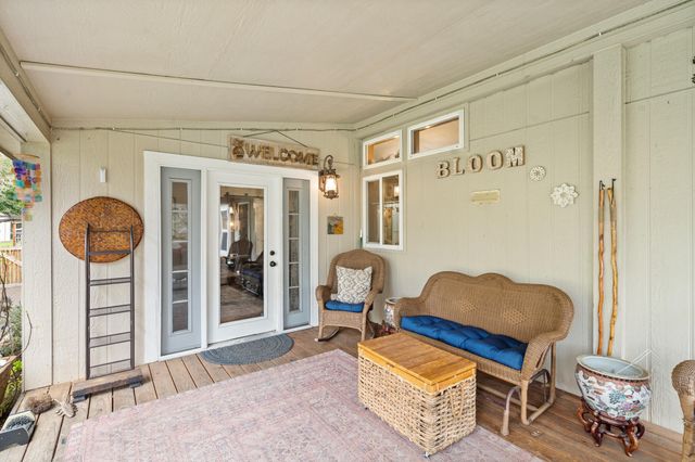 3134 W Evans Creek Road, Rogue River, OR 97537