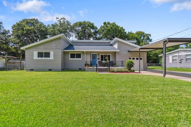 14 Nottingham Way, Pensacola, FL 32506