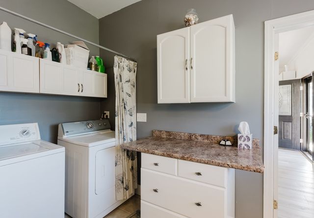 67 Stowell St, New Bedford, MA 02740