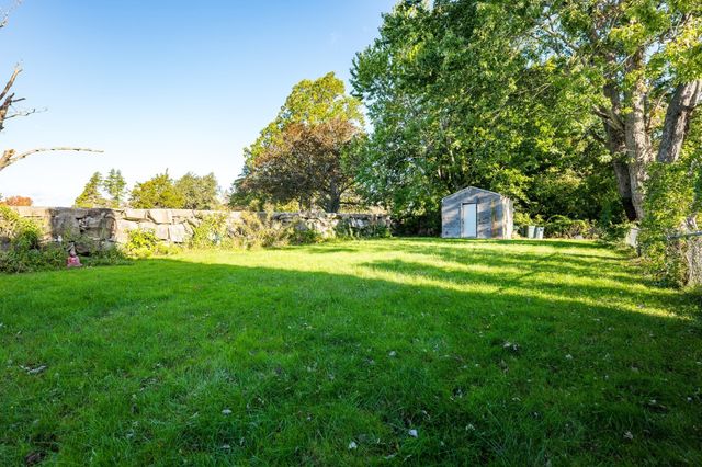 67 Stowell St, New Bedford, MA 02740