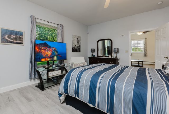 67 Stowell St, New Bedford, MA 02740