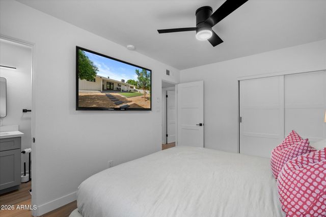 6723 E 1ST Avenue, Scottsdale, AZ 85251