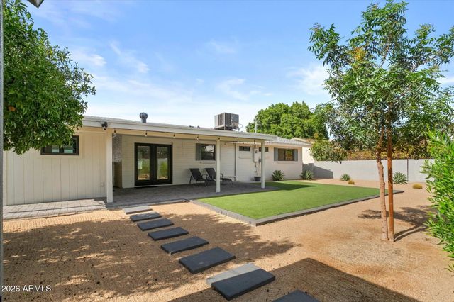 6723 E 1ST Avenue, Scottsdale, AZ 85251
