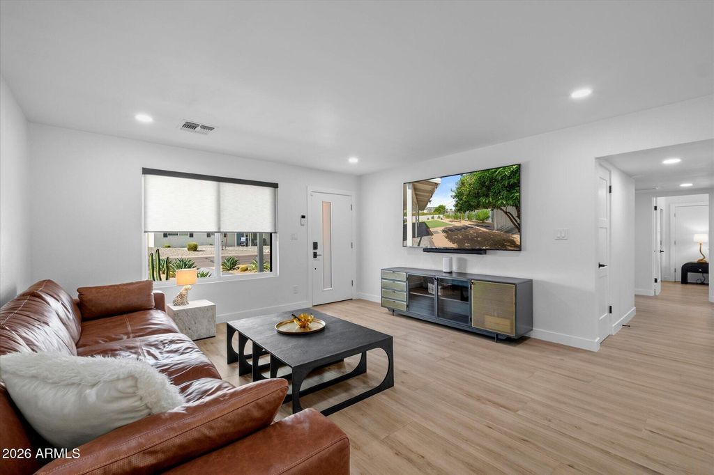 6723 E 1ST Avenue, Scottsdale, AZ 85251 — photo 3