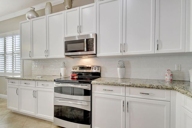 9961 Via Amati, Lake Worth, FL 33467