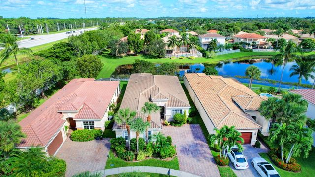 9961 Via Amati, Lake Worth, FL 33467