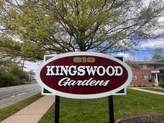 810 Blooming Grove Turnpike 16, Vails Gate, NY 12553
