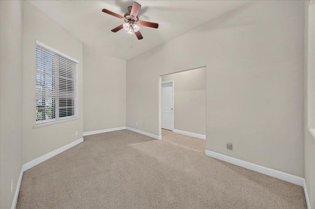 5688 E Christine Avenue, Fresno, CA 93727