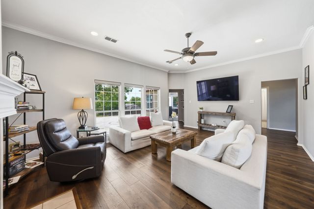 11 Lopez Drive, Sherman, TX 75090