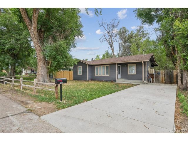 1220 Upham St, Lakewood, CO 80214