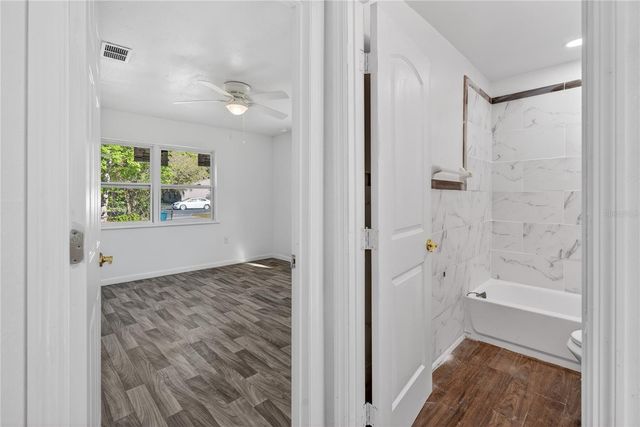 2220 NW 1ST AVENUE, Ocala, FL 34475