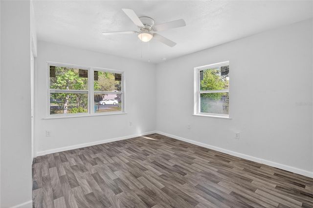 2220 NW 1ST AVENUE, Ocala, FL 34475