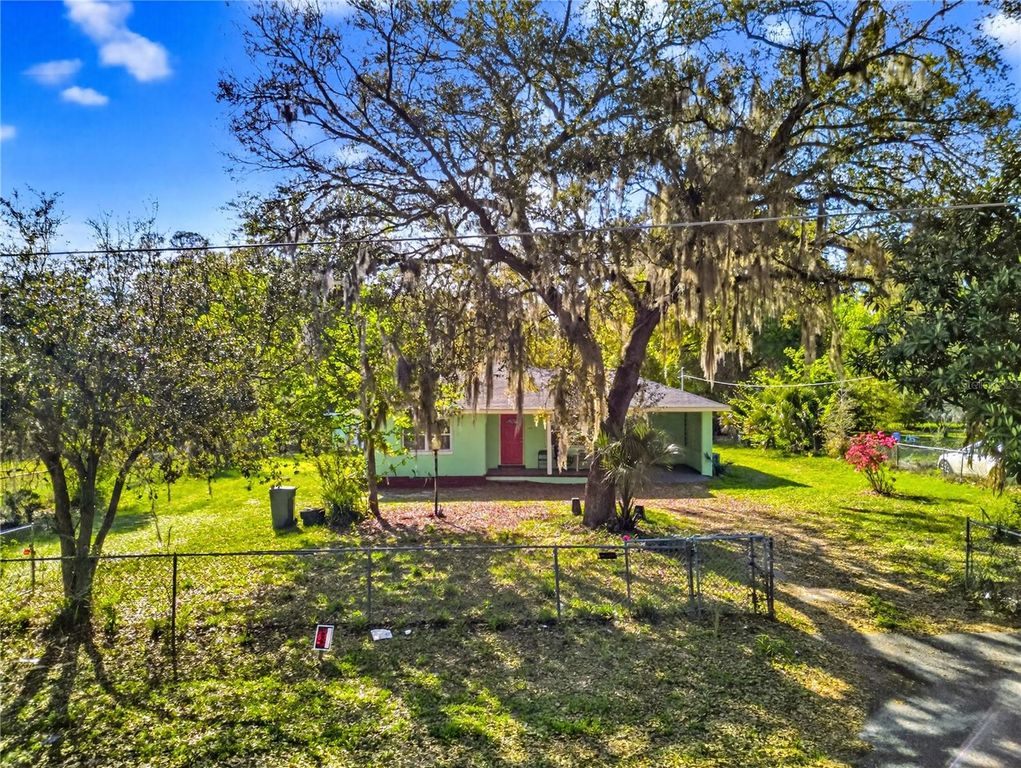 2220 NW 1ST AVENUE, Ocala, FL 34475