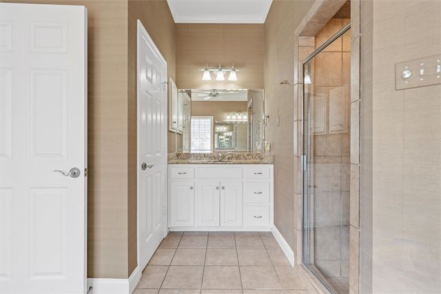 2021 Pebble Brook Circle, Mcgregor, TX 76657