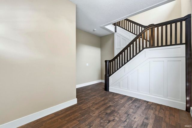 1220 Fairfield Avenue, Fort Wayne, IN 46802